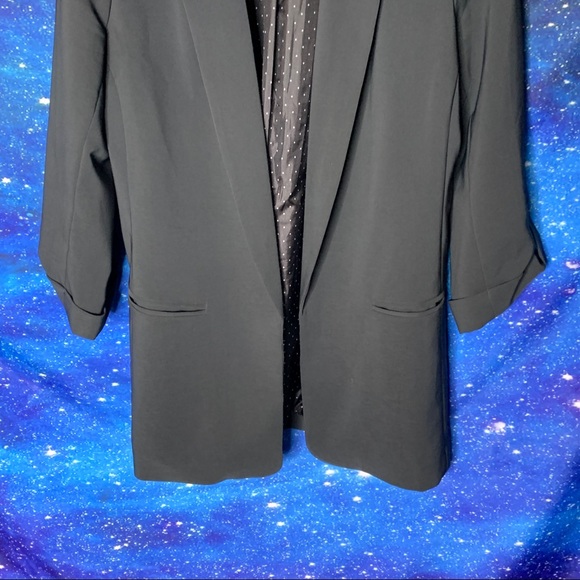 Kensie- Gray Open Front Blazer size Medium - Picture 3 of 10